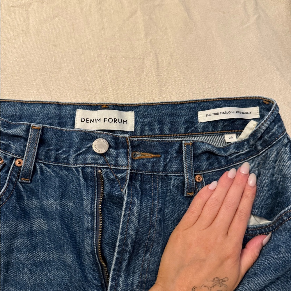 ARITZIA denim forum Marlo mid rise baggy 29